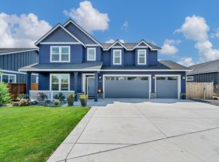 1466 NW Upas Ave, Redmond, OR 97756