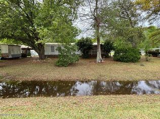 900 Red Cypress Rd, Patterson, LA 70392