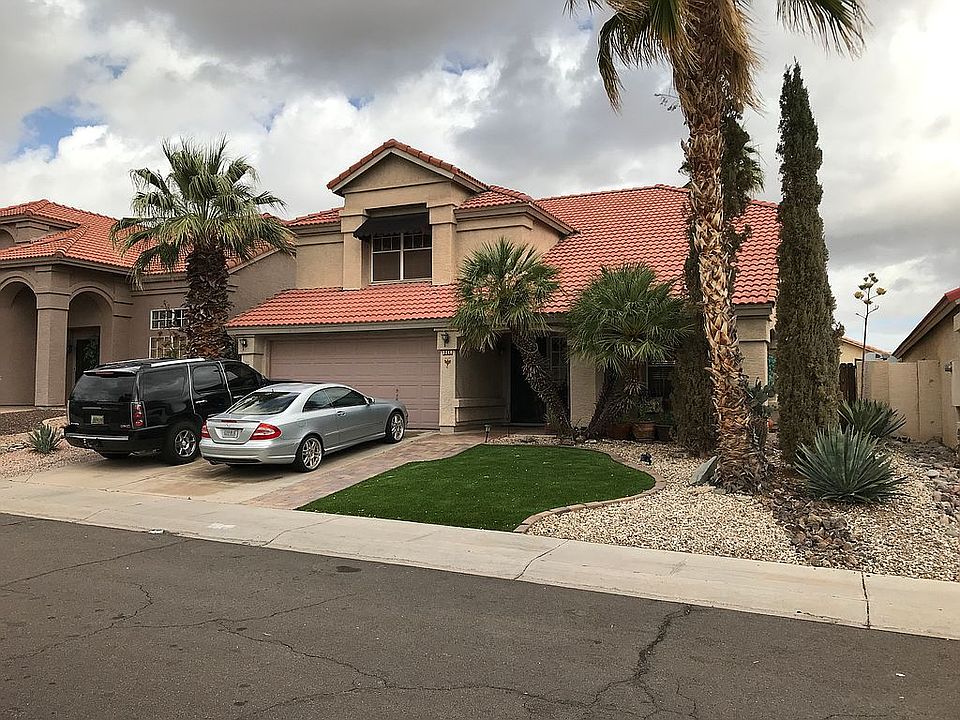1st image of 3240 E Hiddenview Dr