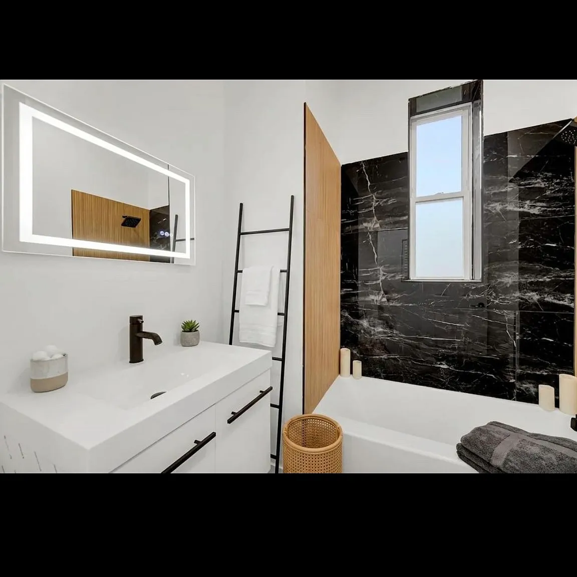 4 bed, $2,000 — Photo 4
