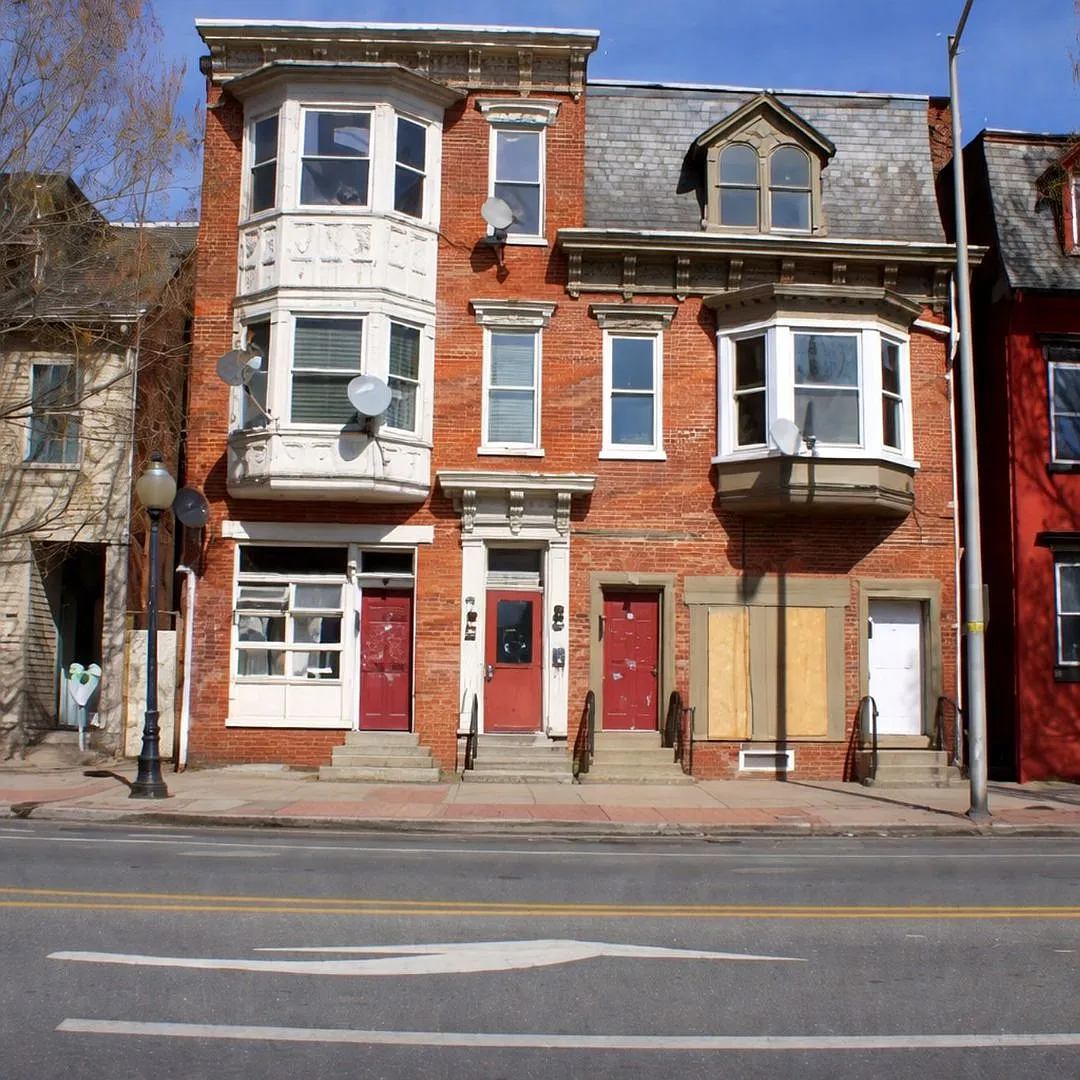 Walkable One Bedroom in York City — Photo 1