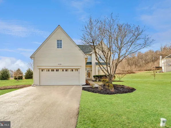 15 Dillon Ct, Exton, PA 19341