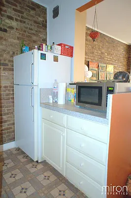 Rented by Miron Properties | media 16