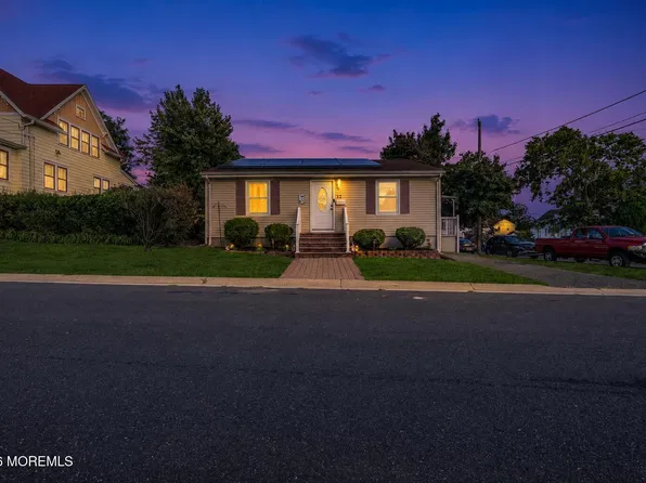 12 Raritan Avenue, Leonardo, NJ 07737