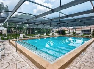 4022 Beaver Ln APT 800D, Pt Charlotte, FL 33952