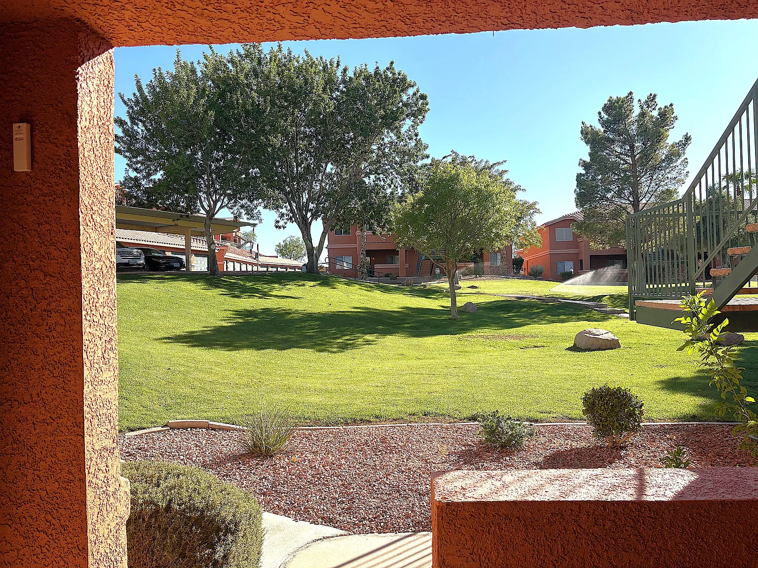 2 bed, 1166 sqft, $1,600 — Photo 2