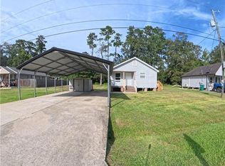 42577 Pelican Dr, Ponchatoula, LA 70454