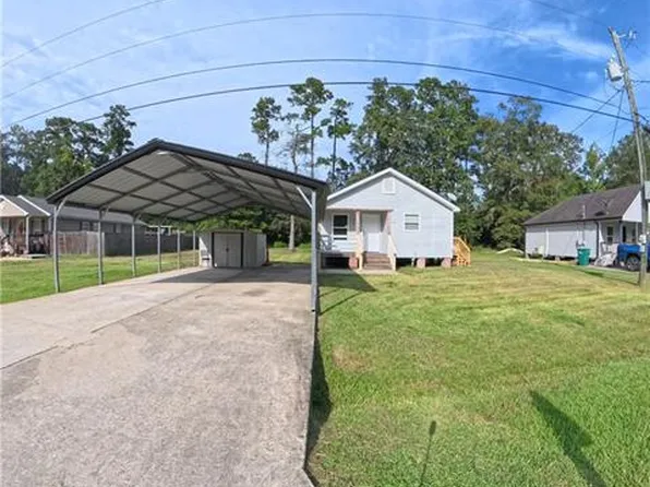 42577 Pelican Dr, Ponchatoula, LA 70454