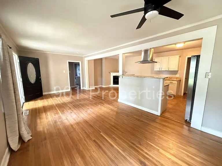 4850 Flamingo Rd — Photo 8