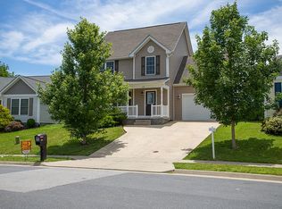 240 Overview St, Waynesboro, VA 22980