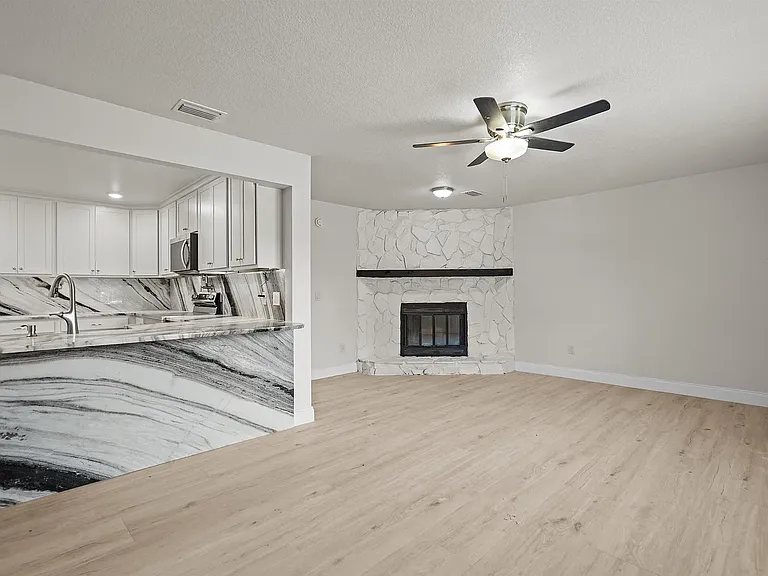 202 Gerona Rd — Photo 26