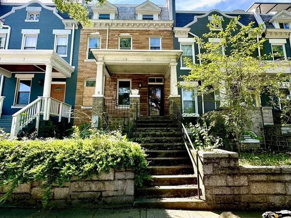 129 Rhode Island Ave NE, Washington, DC 20002