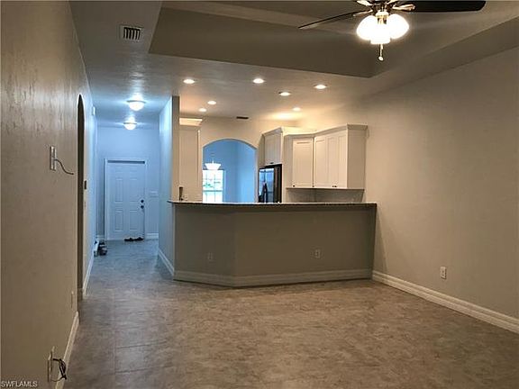 3rd image of 4407 SW 8th Pl