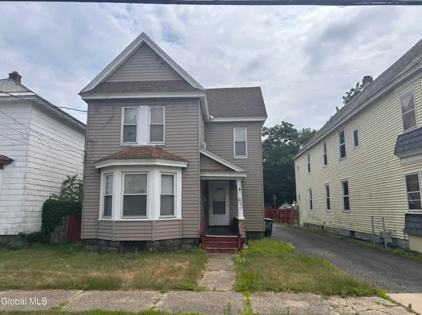 425 Third St, Schenectady, NY 12306