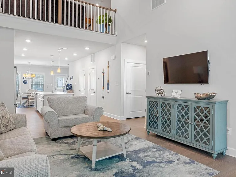 33776 Freeport Dr — Photo 11