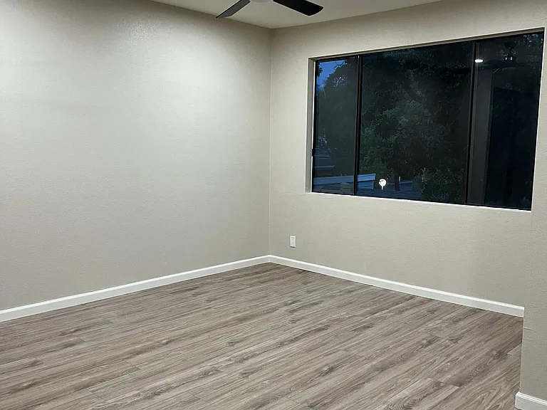 3655 Birchwood Ter #211 — Photo 25
