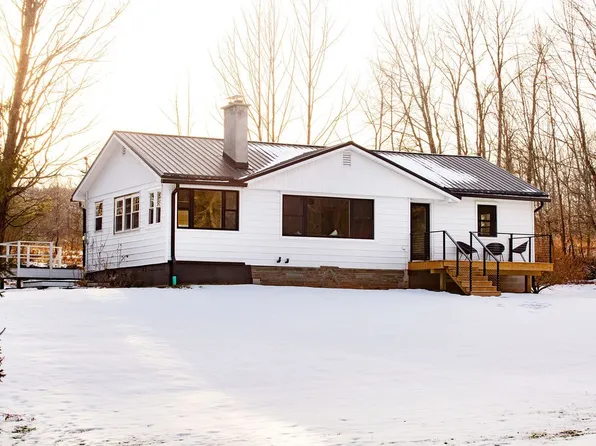 563 Coss Rd, Andes, NY 13731