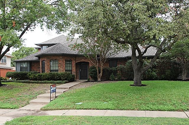 1st image of 504 Briarglen Dr