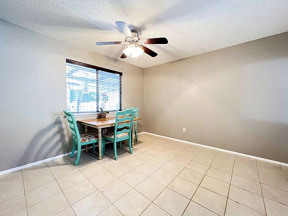 4th image of 9731 Anderson Village Dr