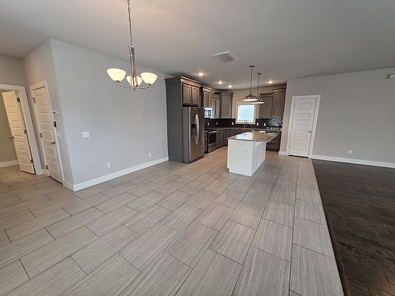 5th image of 6521 W Knoll View Way