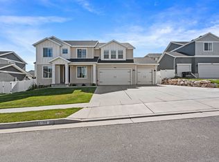 3196 N 1450 E, Layton, UT 84040