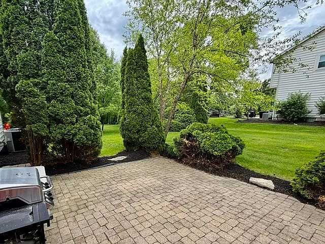 9372 Auburn Ave — Photo 25
