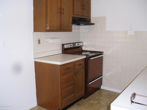 4th image of 1155D Argyll Cir