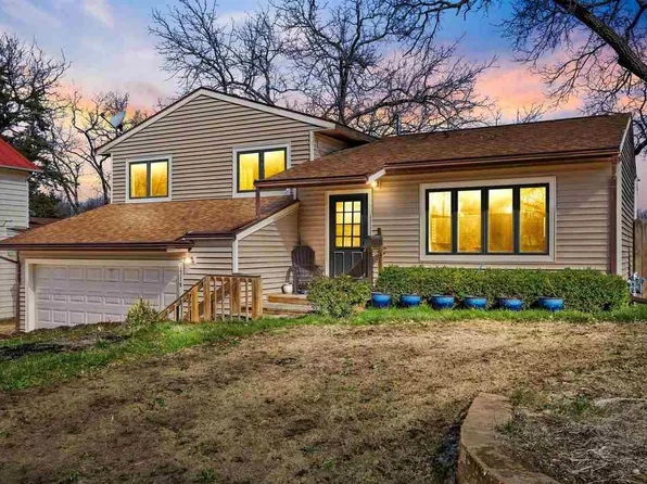 1710 Rochester Ave, Iowa City, IA 52245