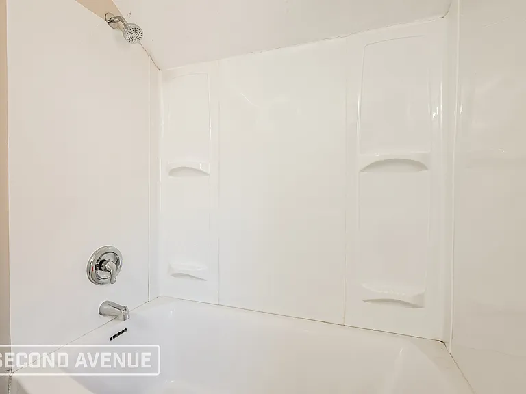 124 Dauntless Dr — Photo 20