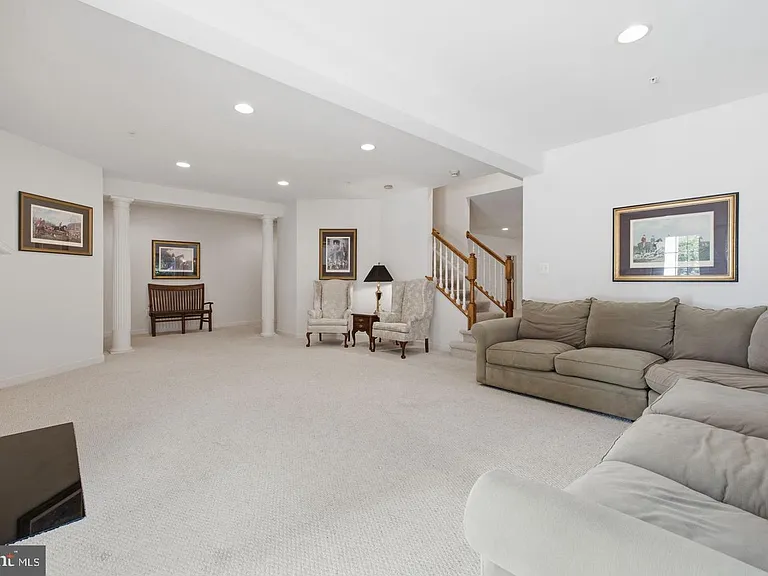 14140 Seneca Rd — Photo 106