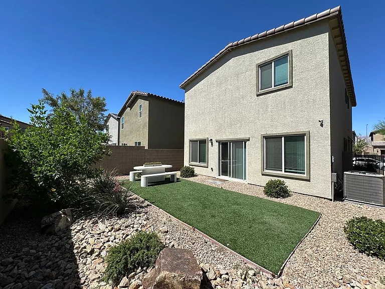 5370 White Butterfly St — Photo 24