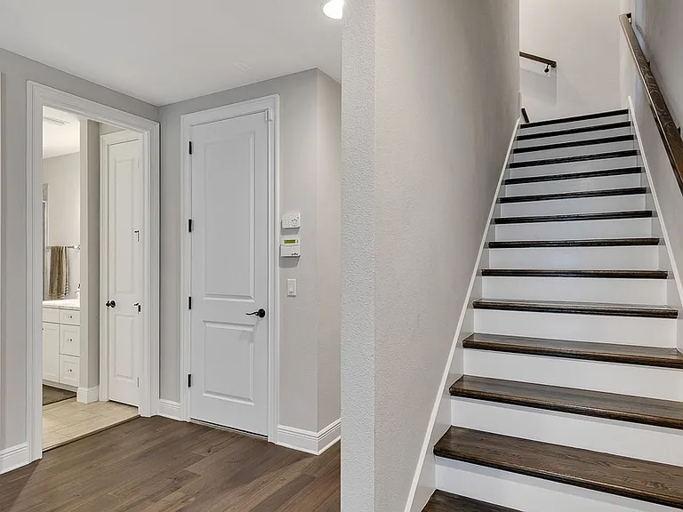 3215 W De Leon St #5 — Photo 9
