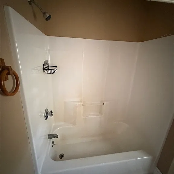 32 Warren St #1 — Photo 16
