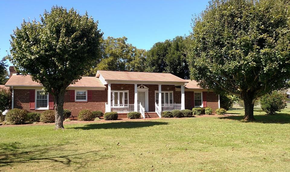 1st image of 2076 S Alexander Dr