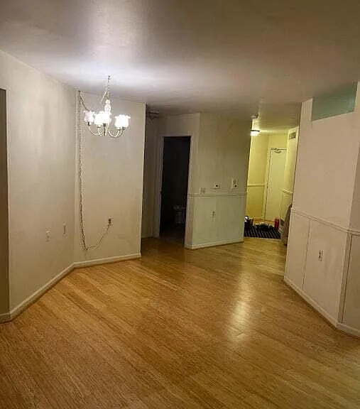 2233 S Huron Pkwy #2 — Photo 6