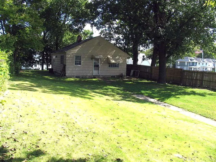 401 W Nebraska Ave photo 1