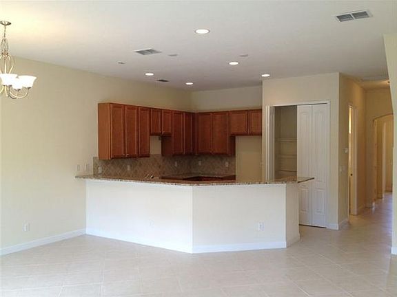 5th image of 6127 NW Helmsdale Way