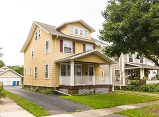 34 Macbeth St, Rochester, NY 14609