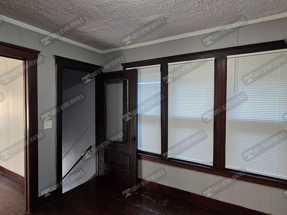 3473 Fairview St, photo 10