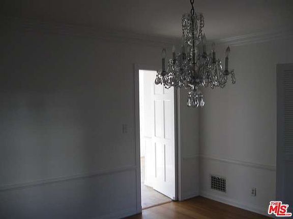 5th image of 2288 Moreno Dr