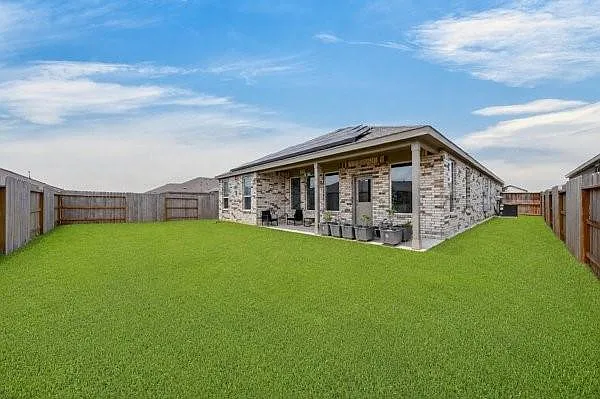 22007 Maddaloni View Dr — Photo 6