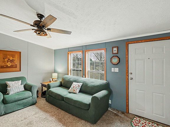 5th image of 6015 S 124th Ave