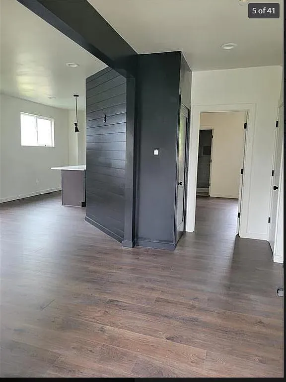 3 bed, 2322 sqft, $2,000 — Photo 2