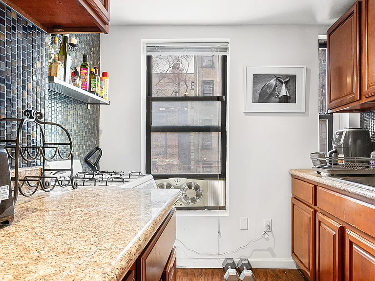 82 E 7th St #8 — Photo 9