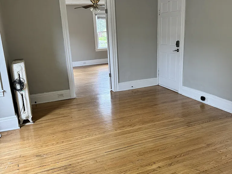 133 N Main St #2 — Photo 3