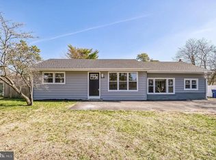 209 Manahawkin Trl, Browns Mills, NJ 08015