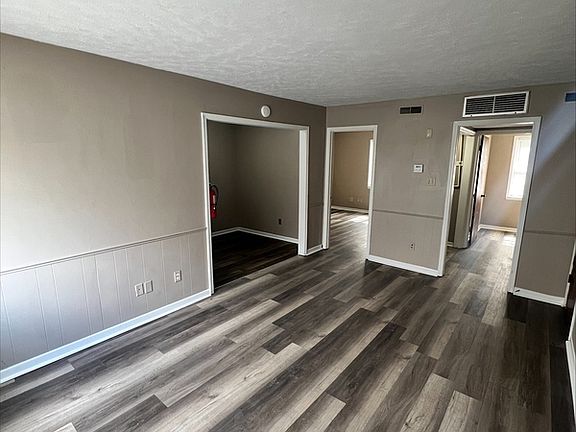 3rd image of 268 Greenfield Dr APT D