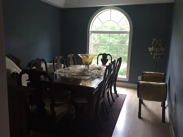 422 Longleaf Dr — Photo 4