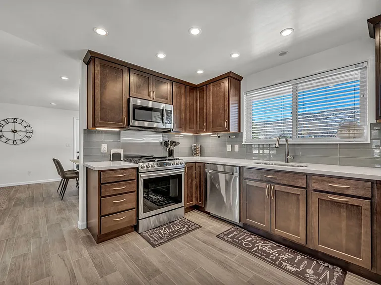 13785 Kewanna Trl — Photo 5
