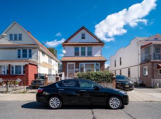 213 E 42nd St, Brooklyn, NY 11203